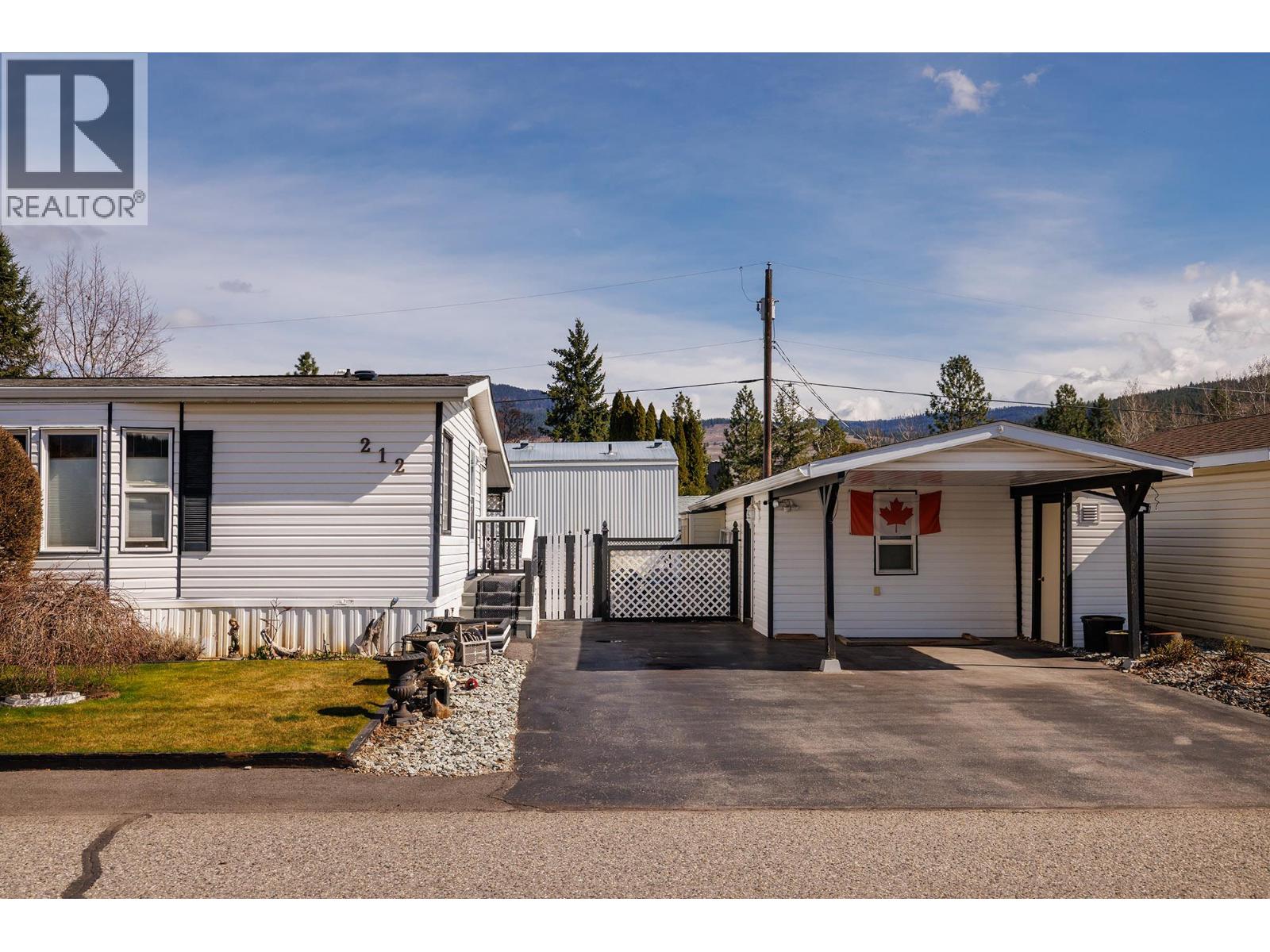 #212 720 COMMONWEALTH ROAD - 31