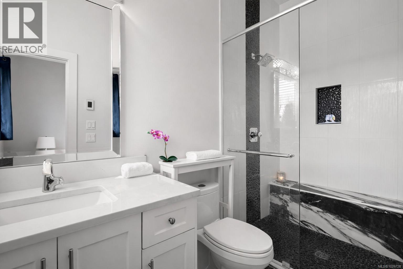  3215 Pinder Place, Cobble Hill