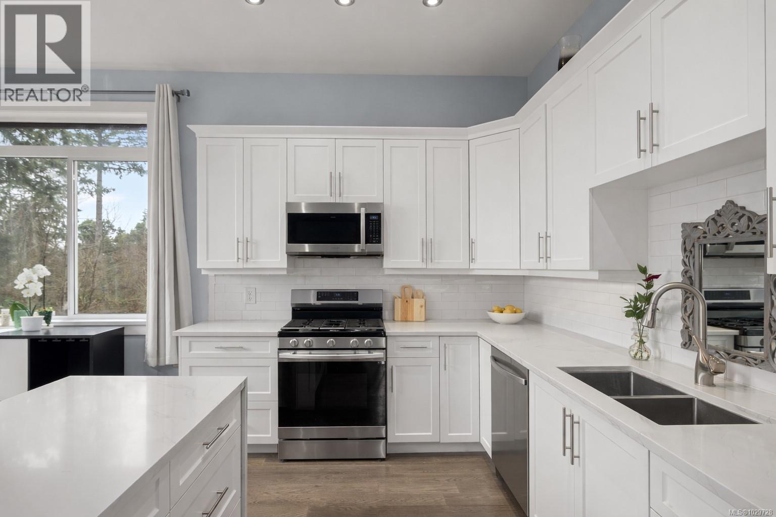  3215 Pinder Place, Cobble Hill