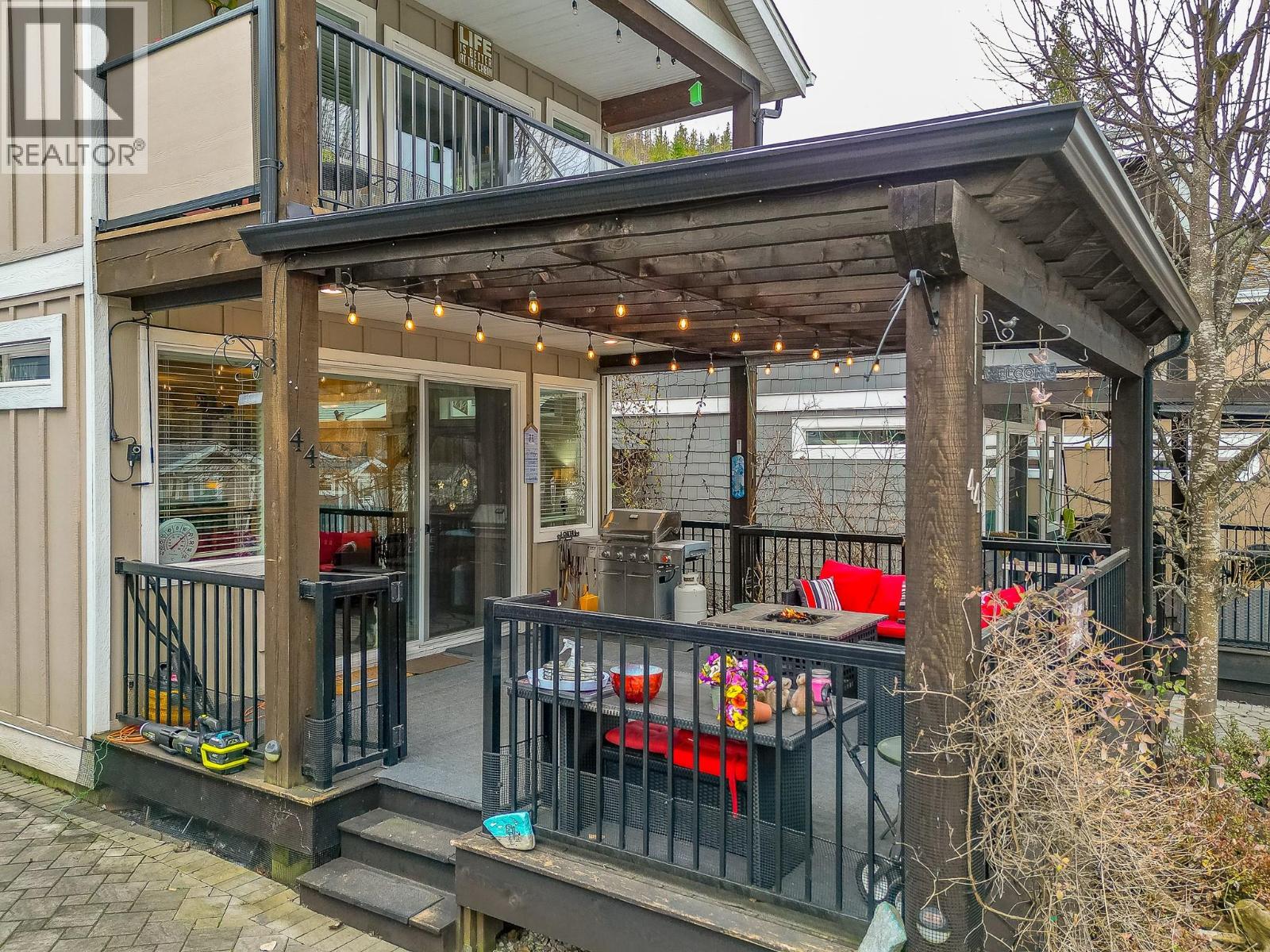 8843 97A Highway Unit# 44, Sicamous