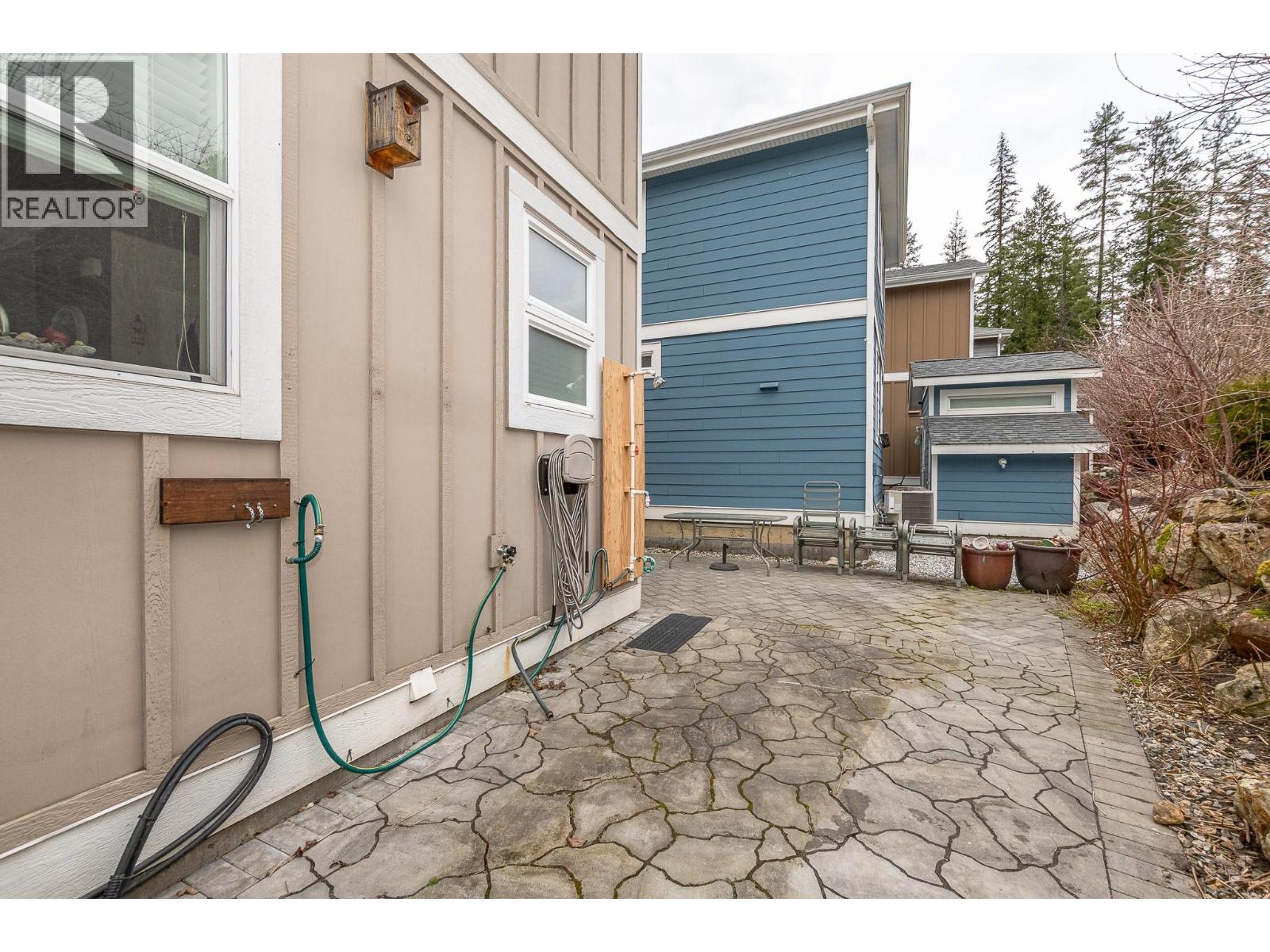8843 97A Highway Unit# 44, Sicamous