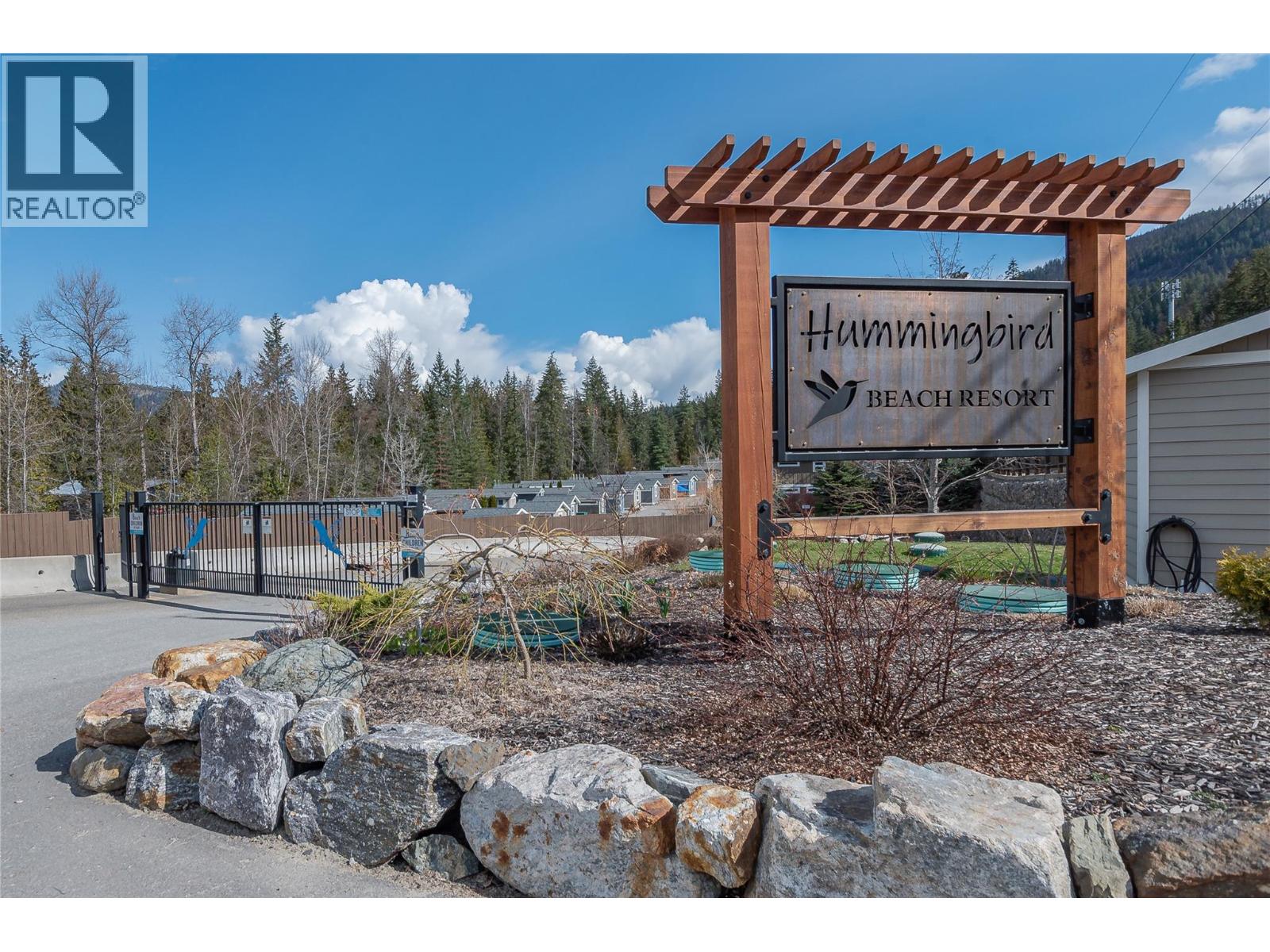 8843 97A Highway Unit# 44, Sicamous