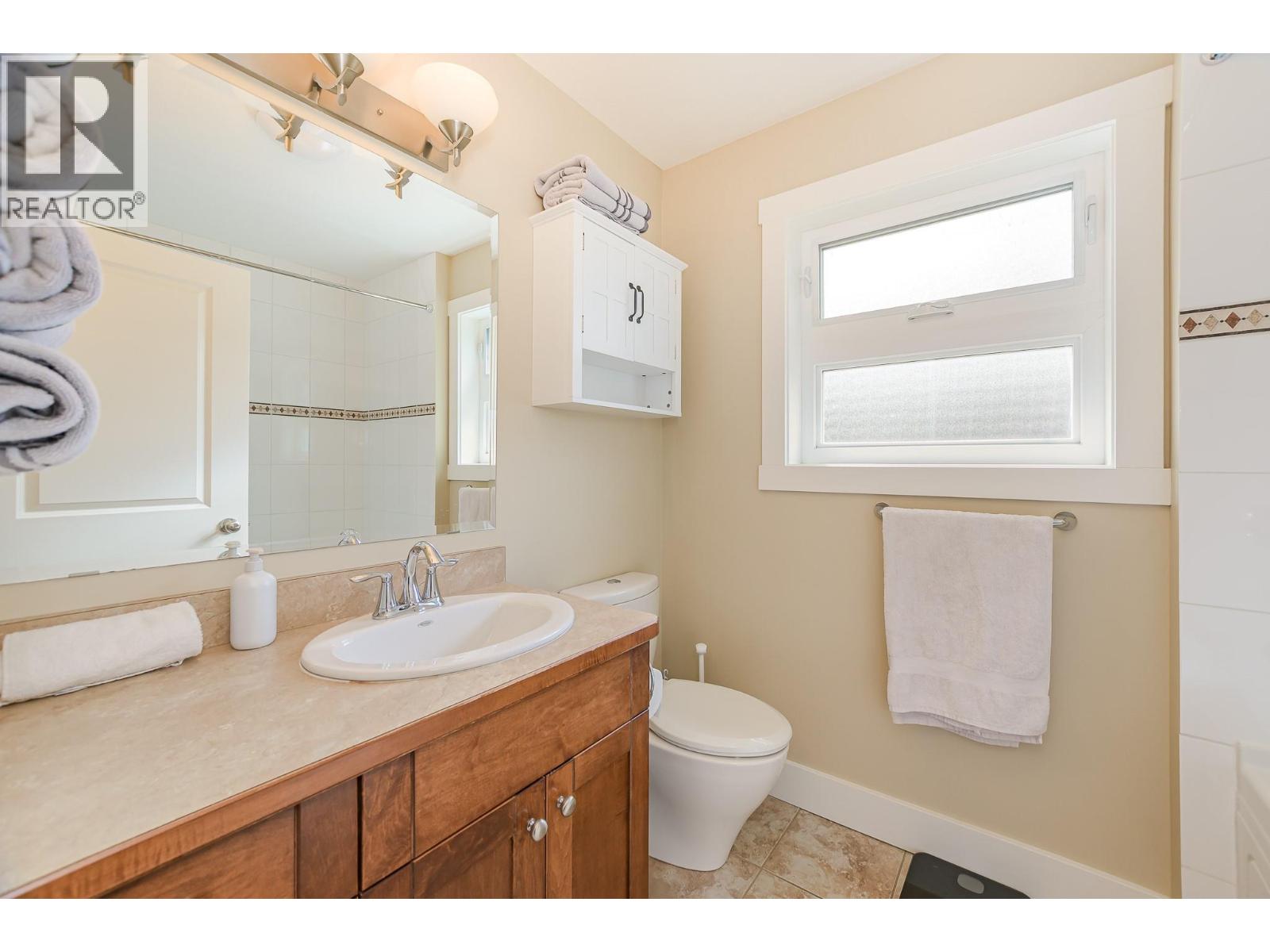 8843 97A Highway Unit# 44, Sicamous