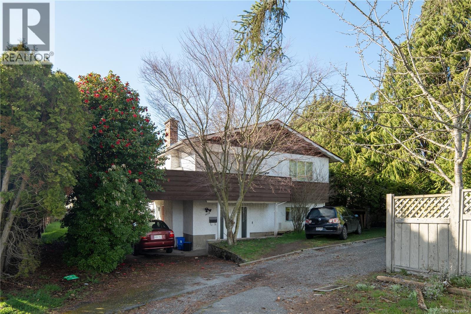 1619 Longacre Dr - 1