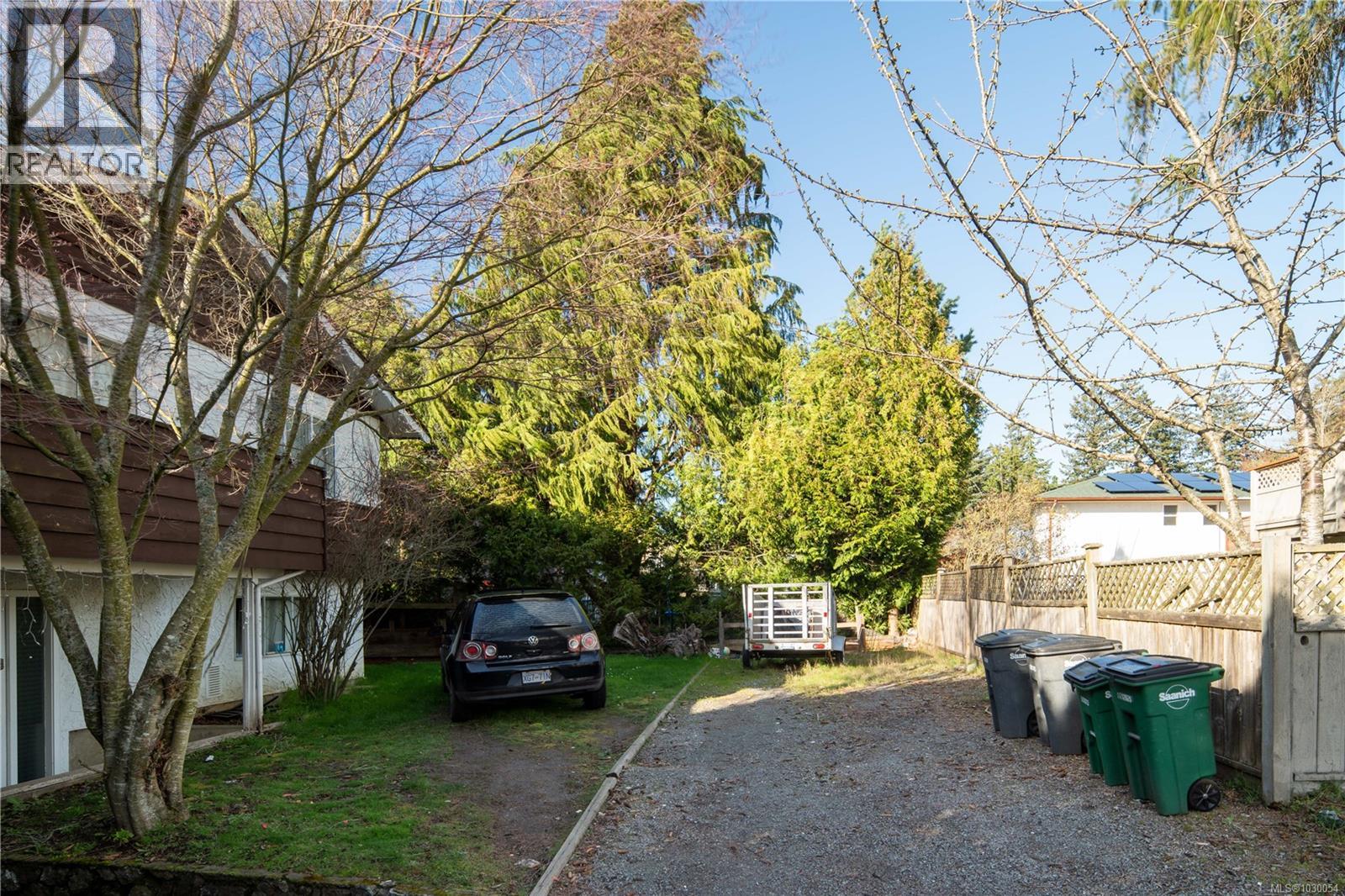 1619 Longacre Dr - 2