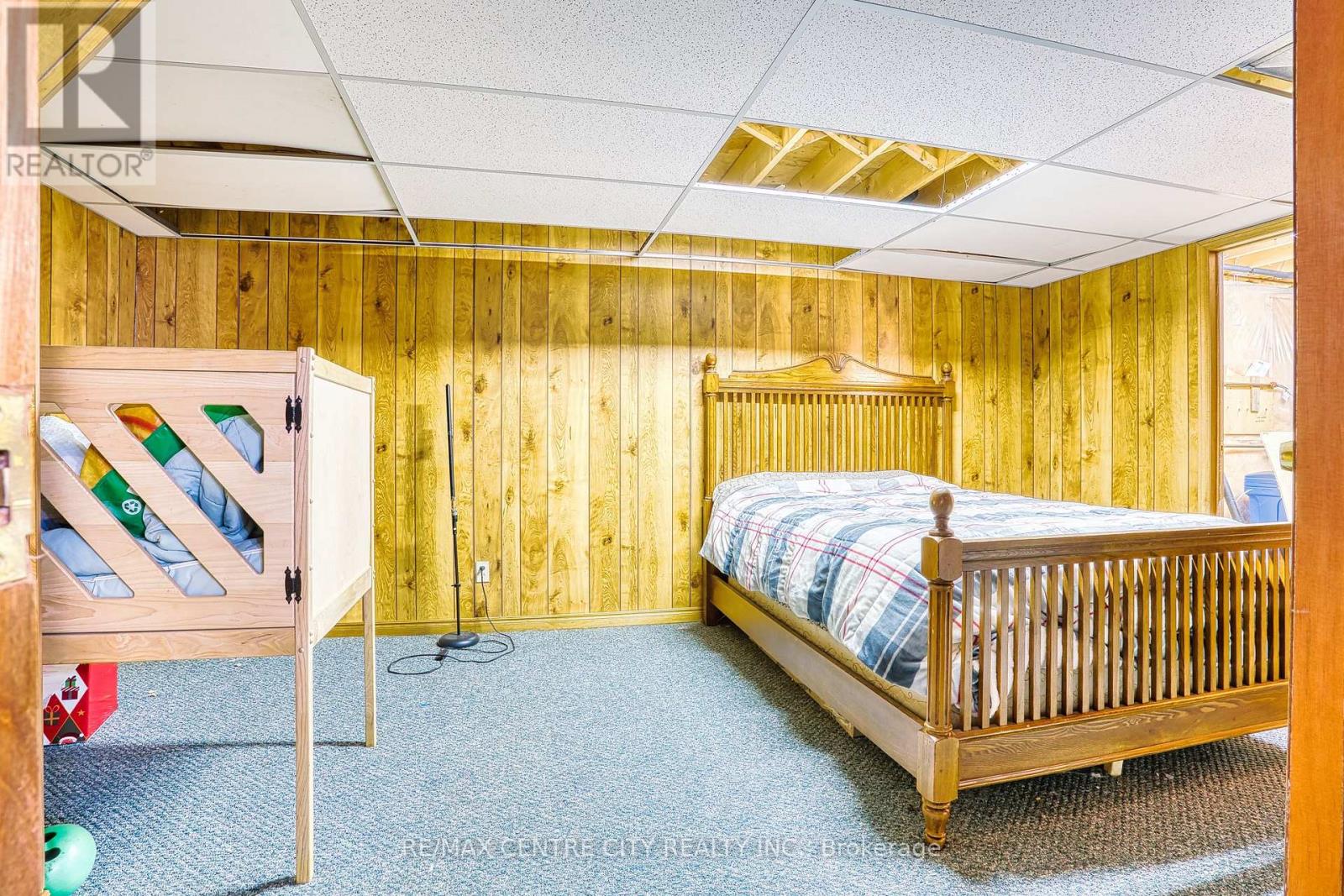 520 VICTORIA STREET Property Photo