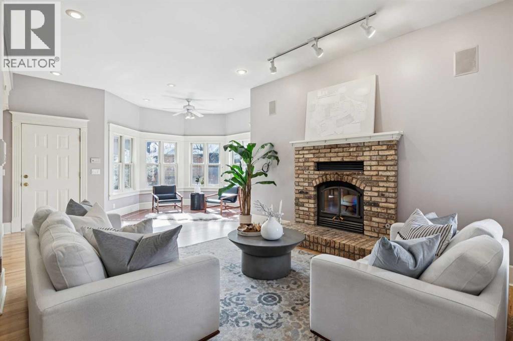 Single Family House for Sale in   Street SW Elbow Park Calgary 