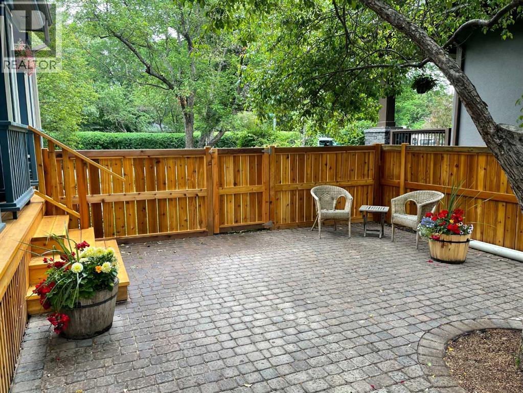 Single Family House for Sale in   Street SW Elbow Park Calgary 