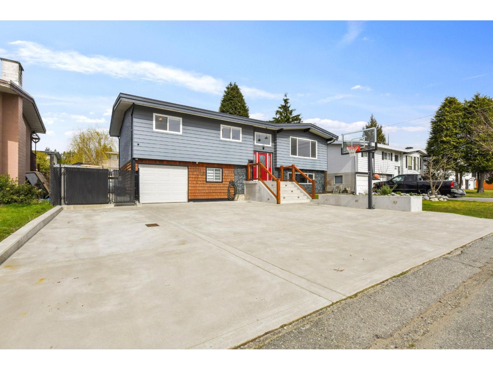 31921 STARLING Avenue - main photo