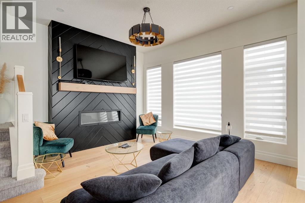 Single Family House for Sale in   Avenue Capitol Hill Calgary 