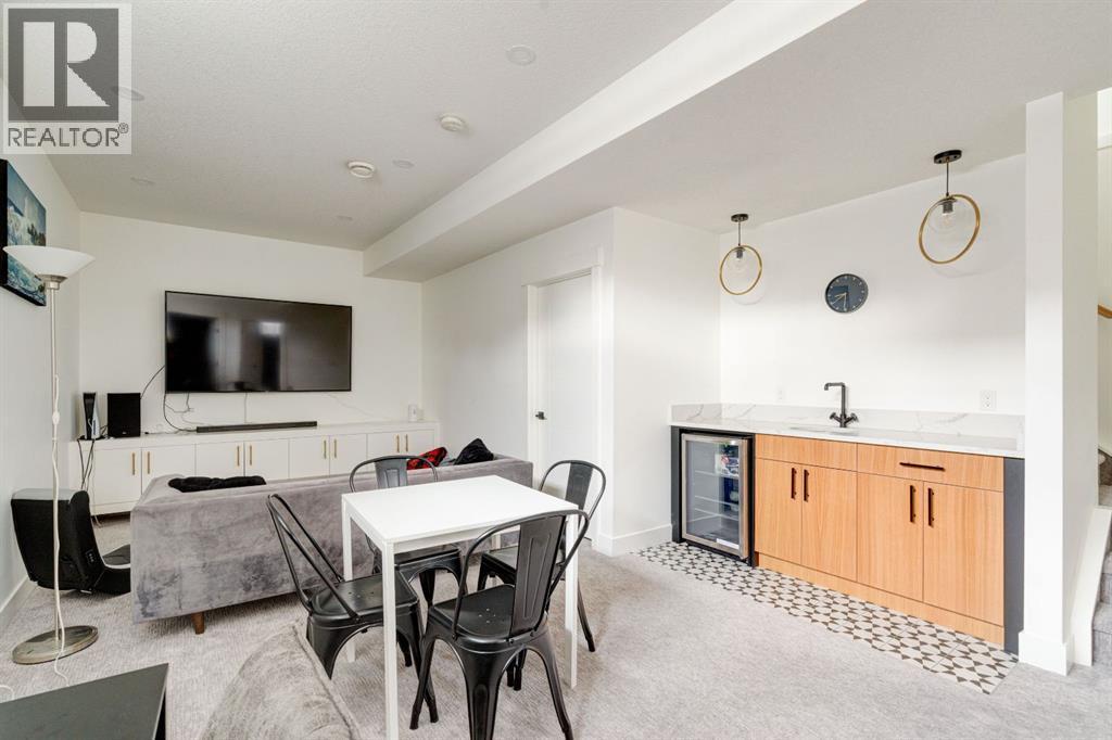 Single Family House for Sale in   Avenue Capitol Hill Calgary 