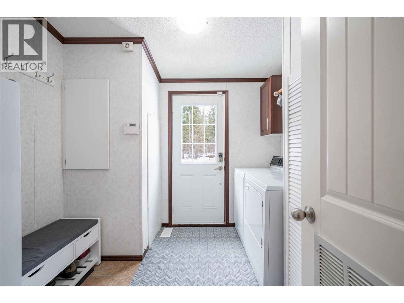 650 BLUENOSE ROAD - 51