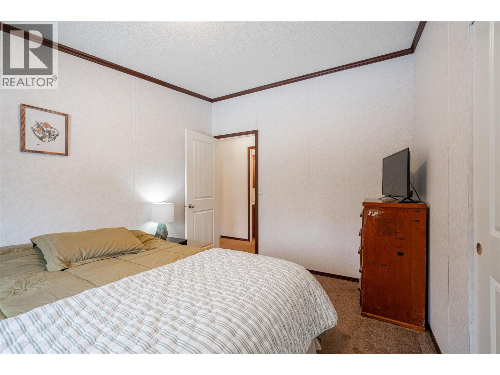 650 BLUENOSE ROAD - 49