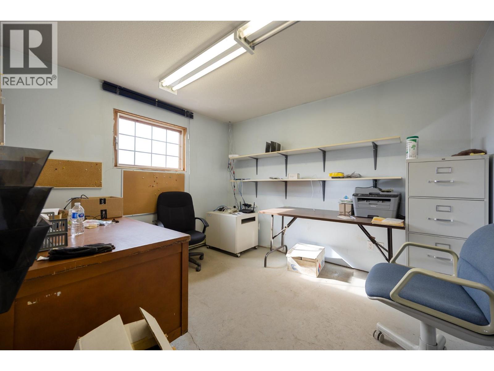 9050 Kalamalka Road, Coldstream