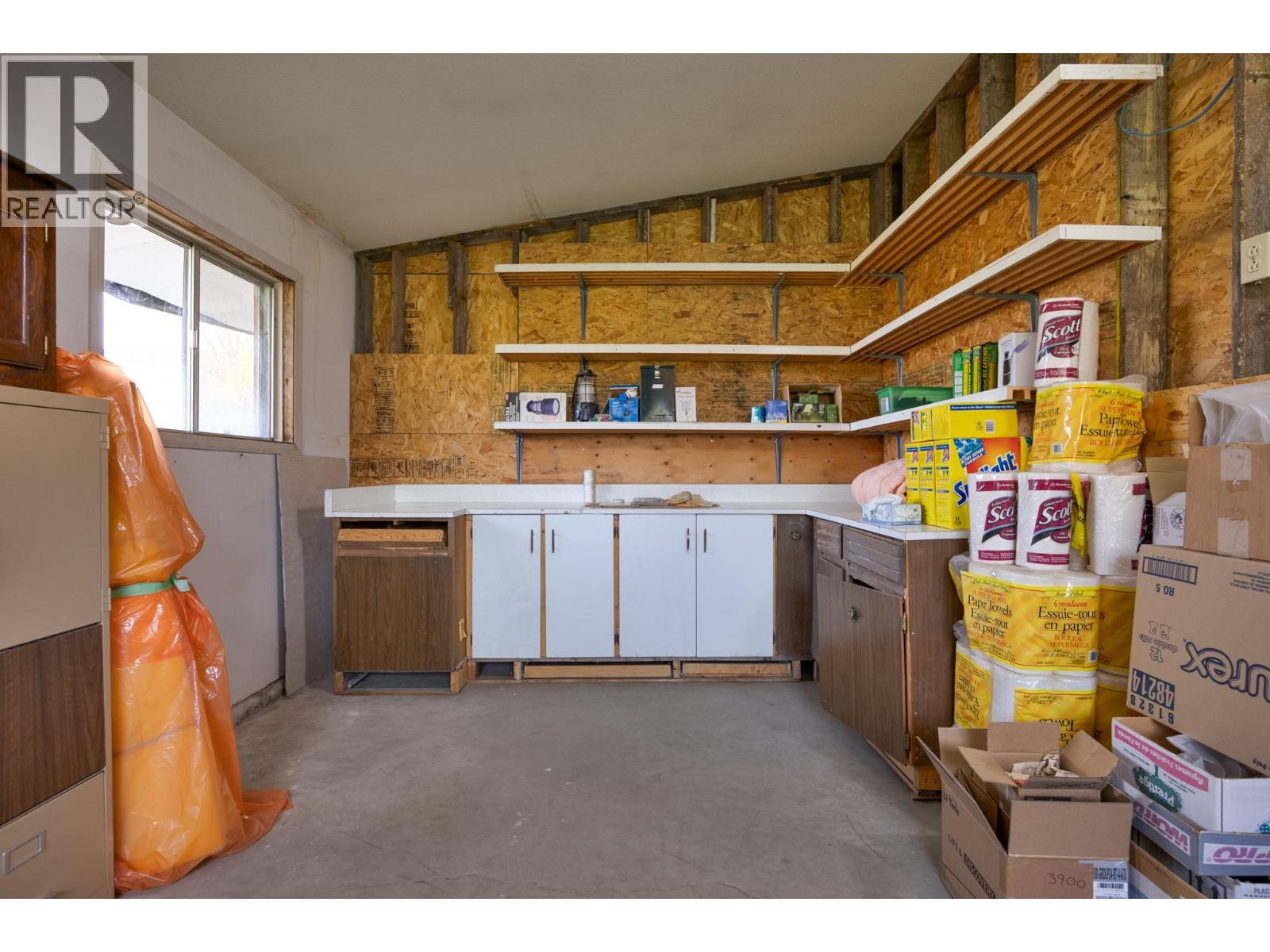 9050 Kalamalka Road, Coldstream