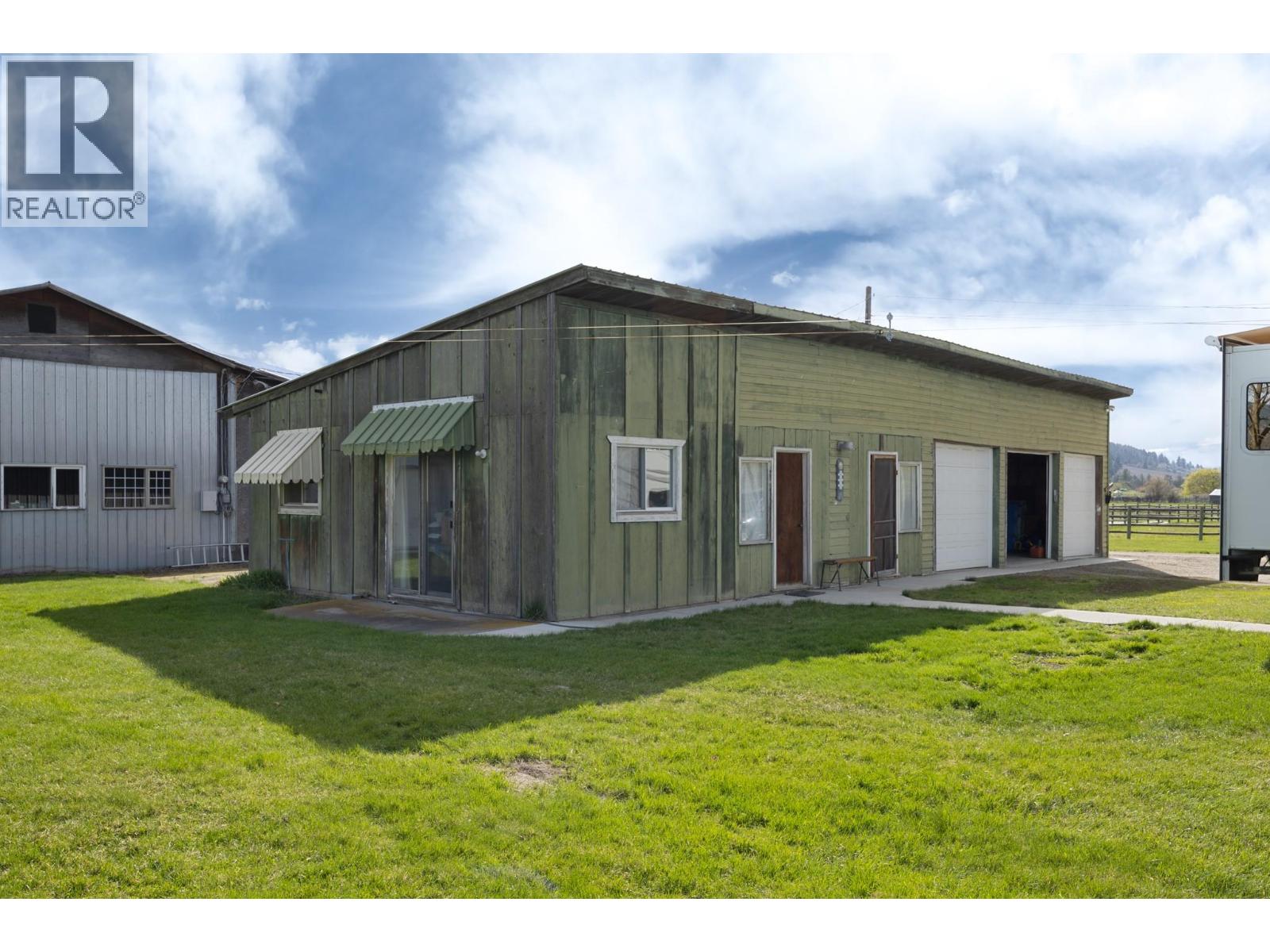 9050 Kalamalka Road, Coldstream