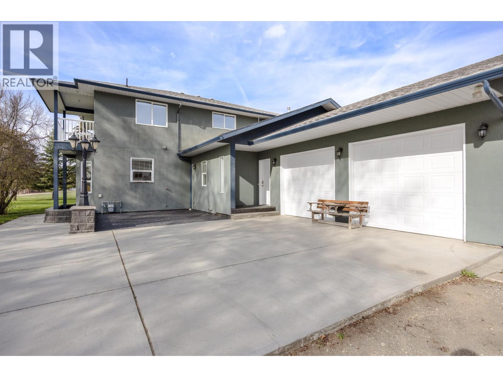 9050 Kalamalka Road, Coldstream