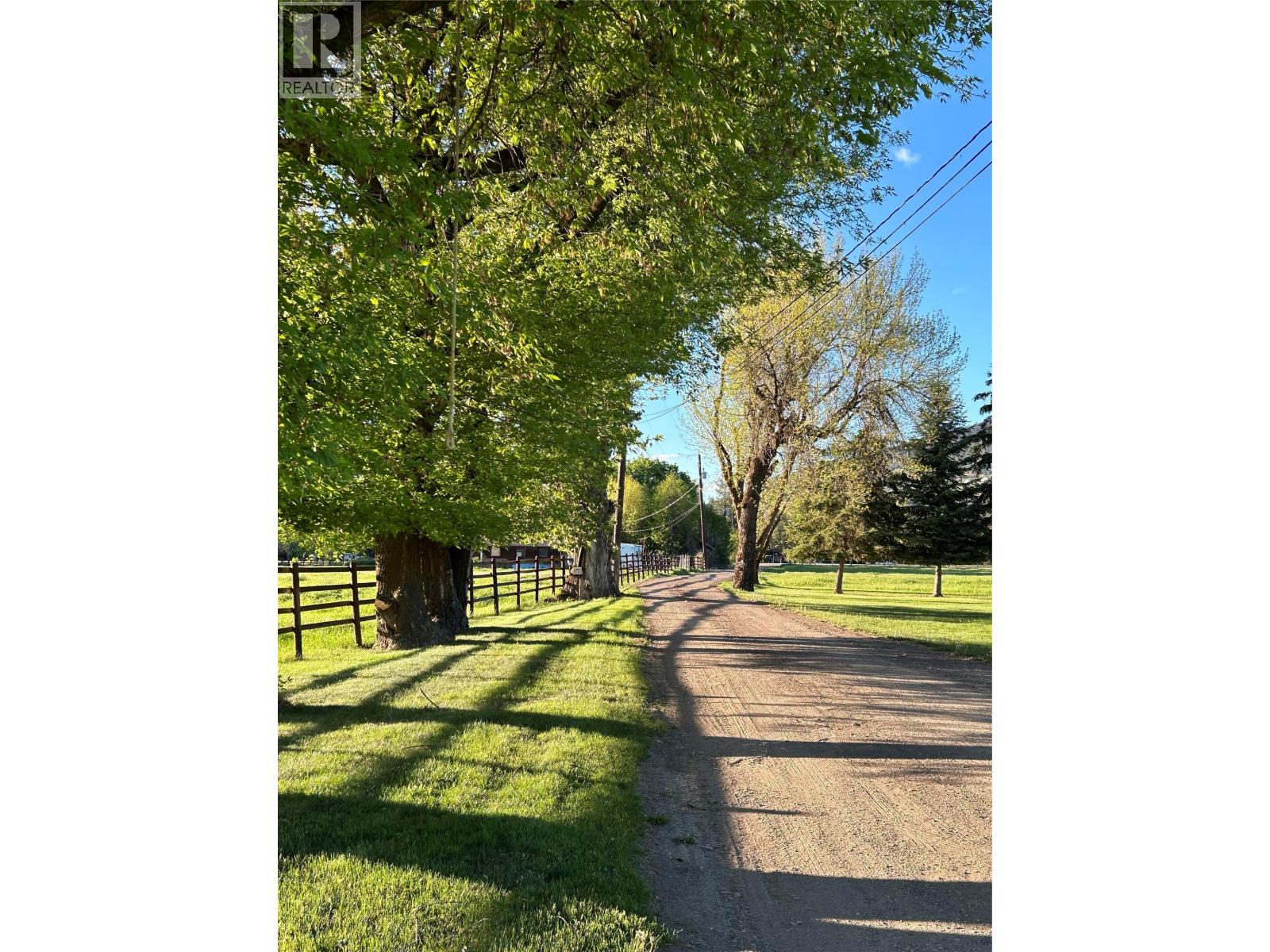 9050 Kalamalka Road, Coldstream