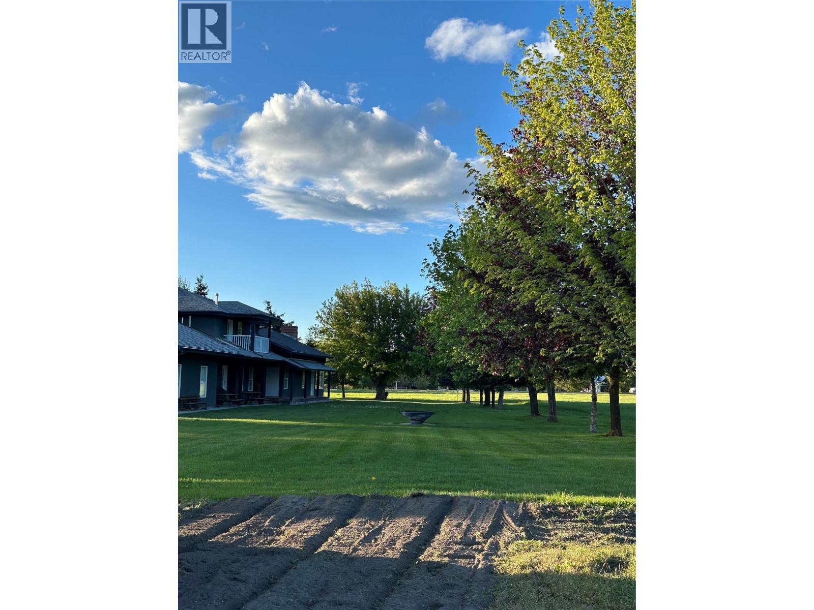 9050 Kalamalka Road, Coldstream