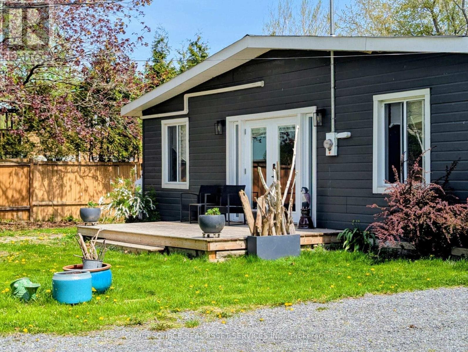 20586 OLD MONTREAL ROAD - 3