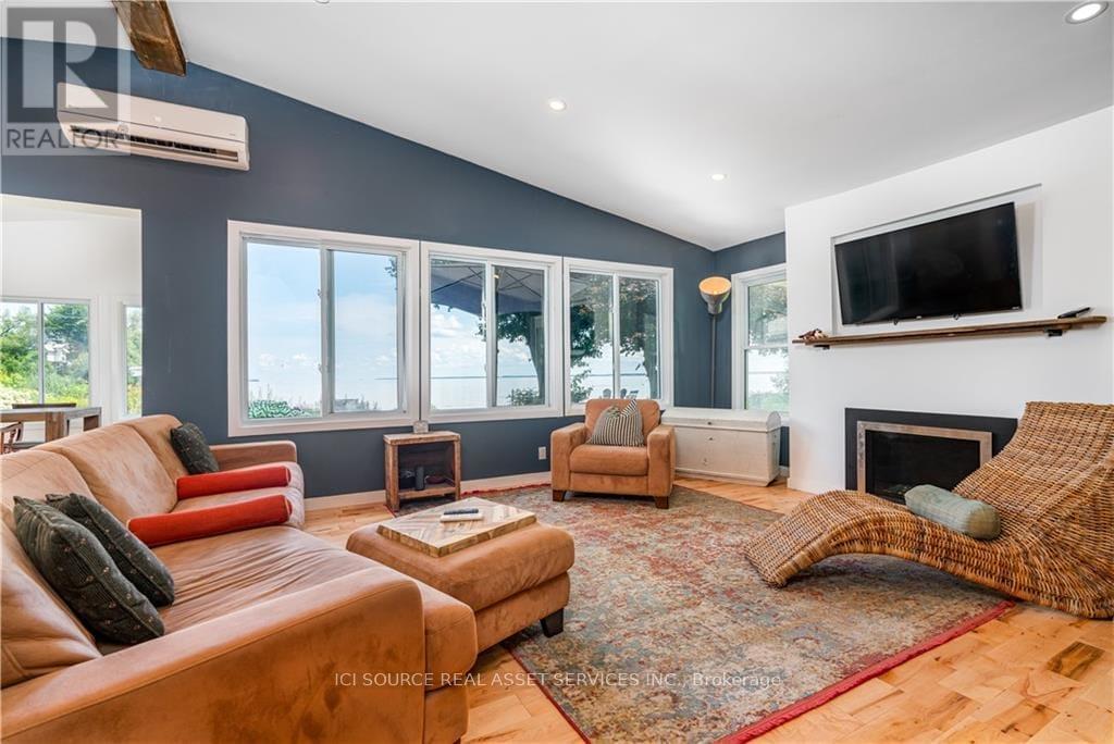 20586 OLD MONTREAL ROAD - 6