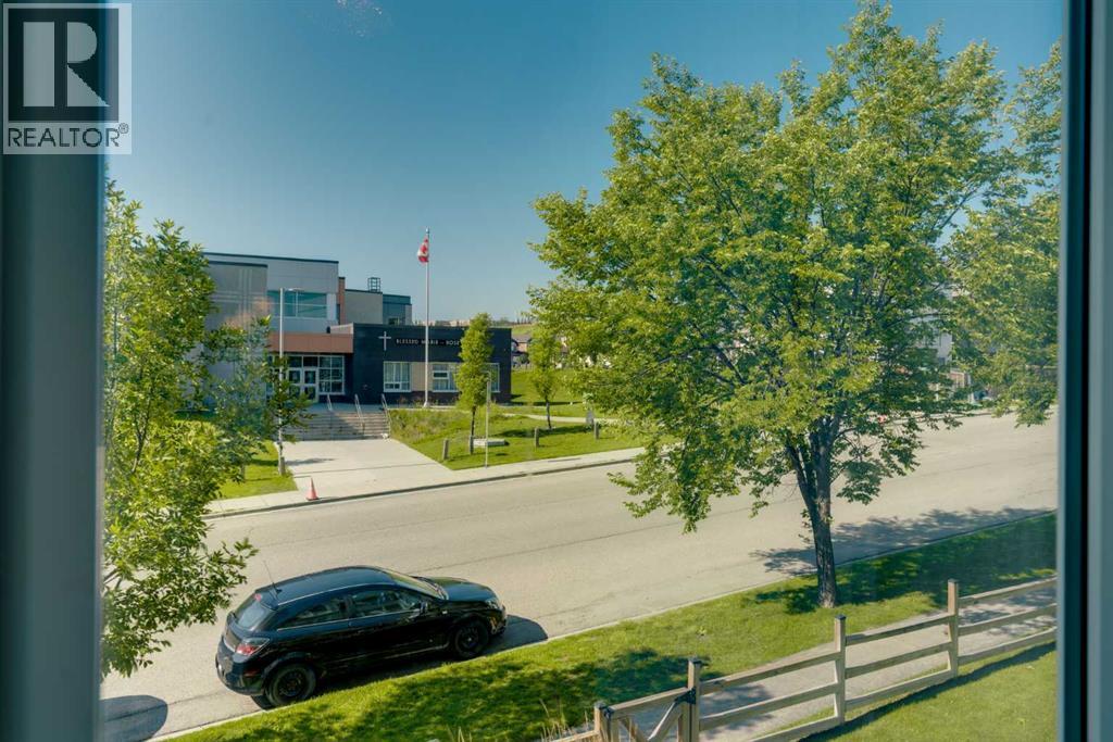 Single Family House for Sale in  Sherwood Boulevard NW Sherwood Calgary 