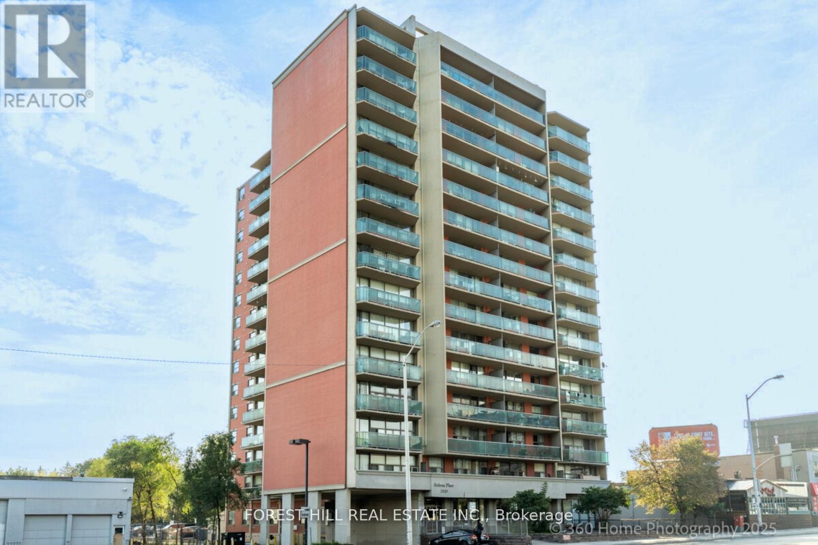 #403 5949 YONGE STREET - 1