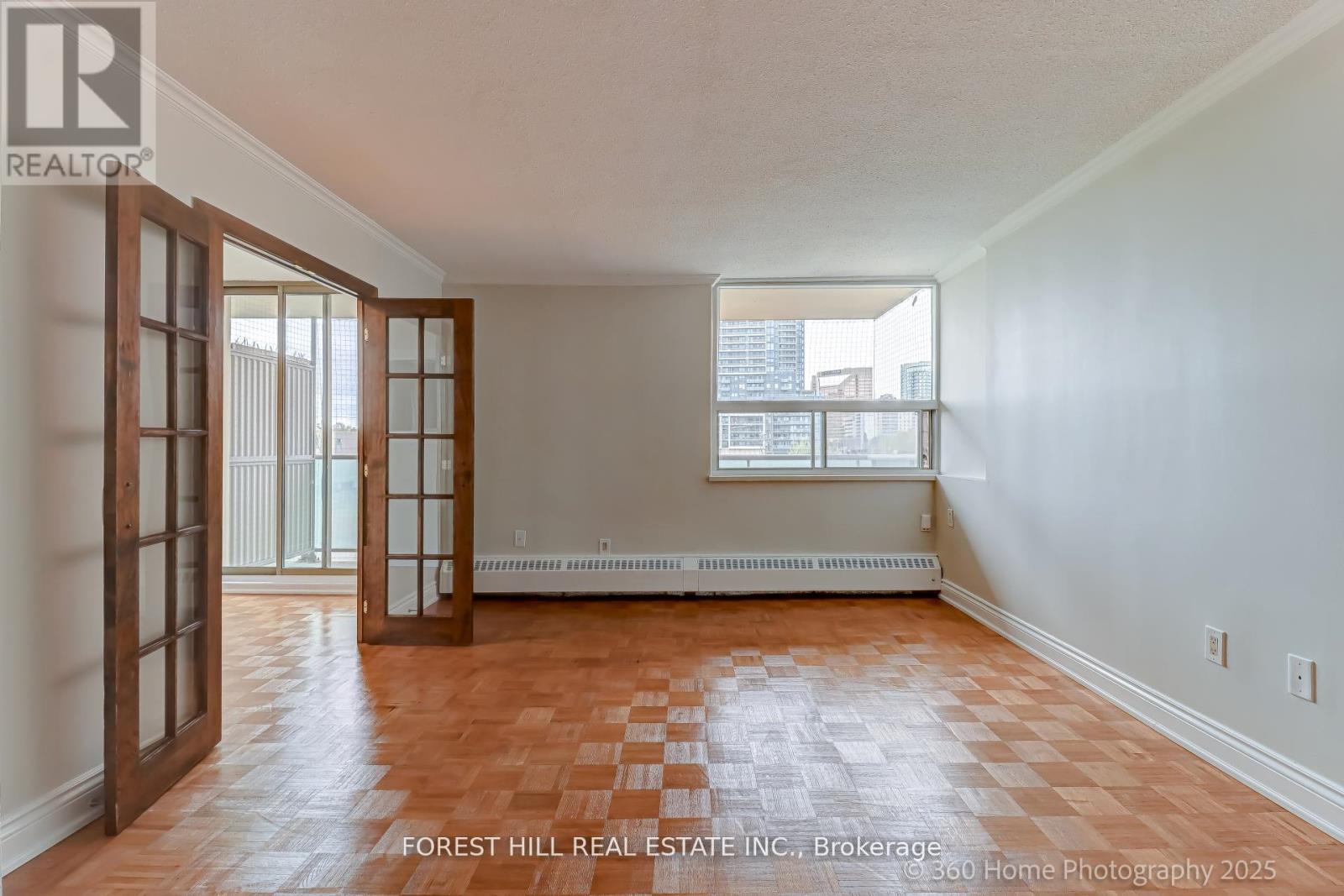 #403 5949 YONGE STREET - 25