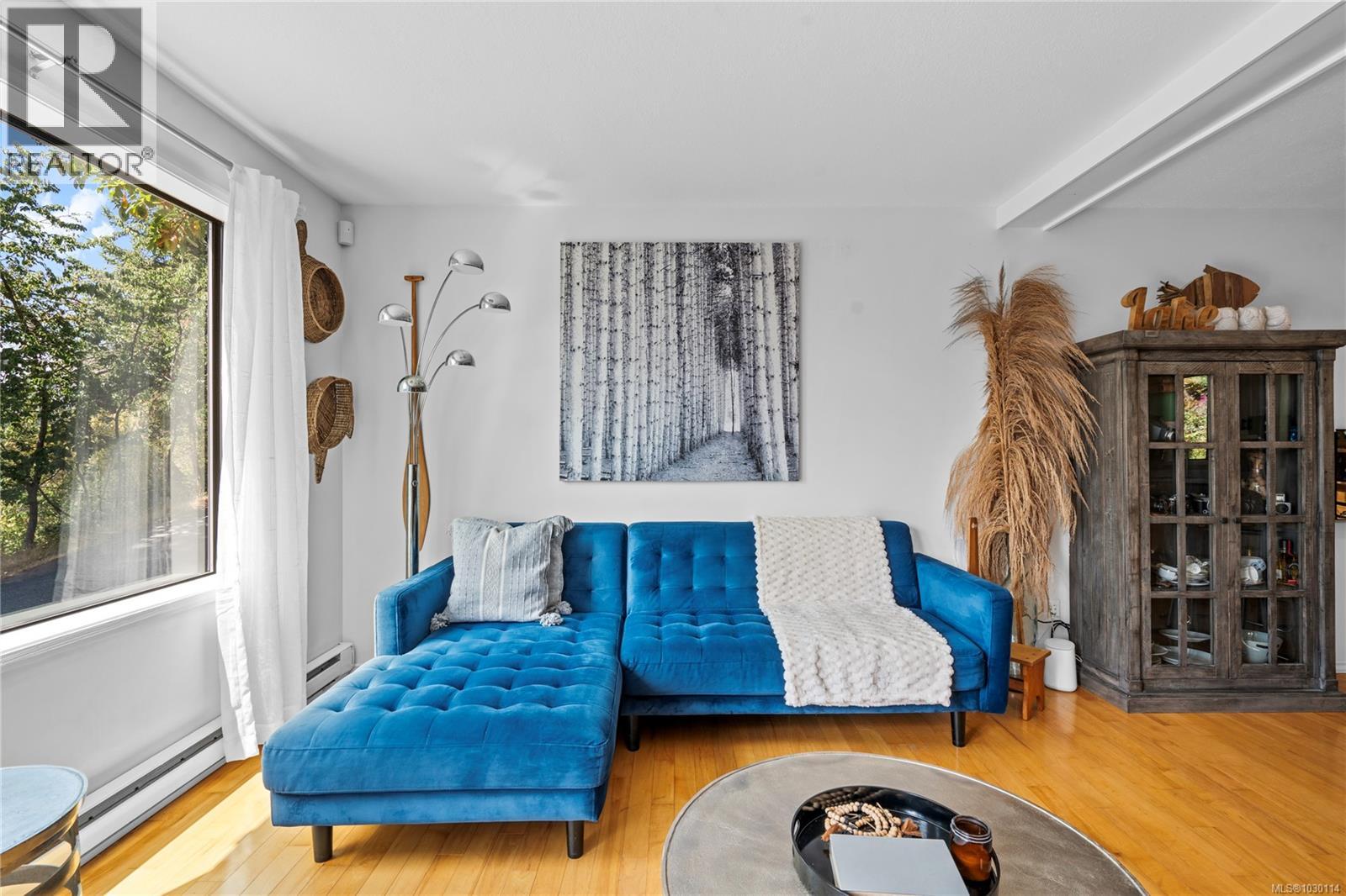 271 WOODHAVEN DR - 10