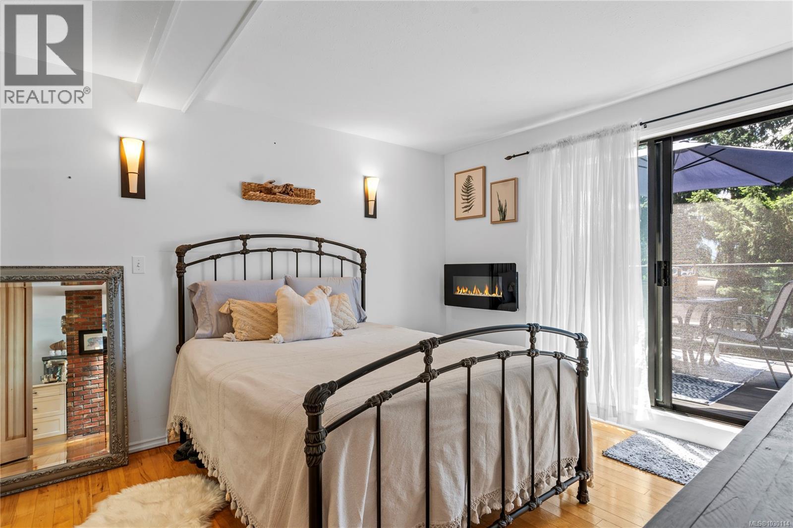 271 WOODHAVEN DR - 21