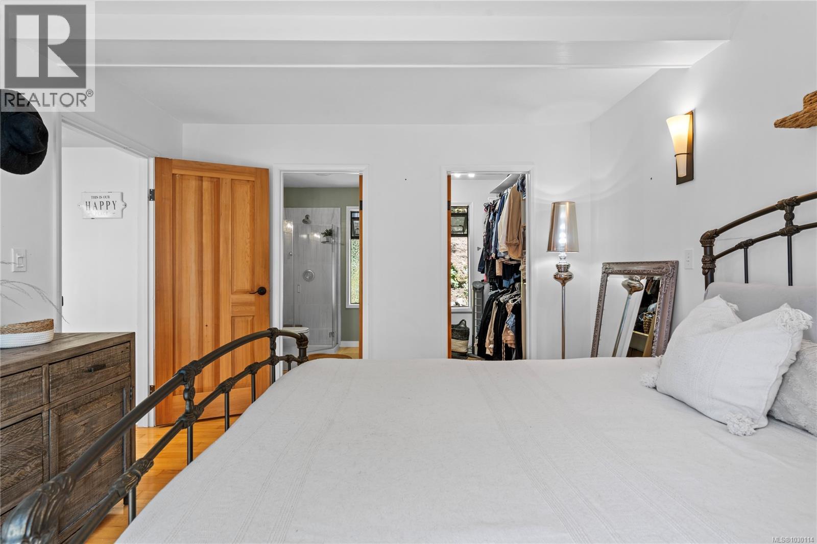 271 WOODHAVEN DR - 23