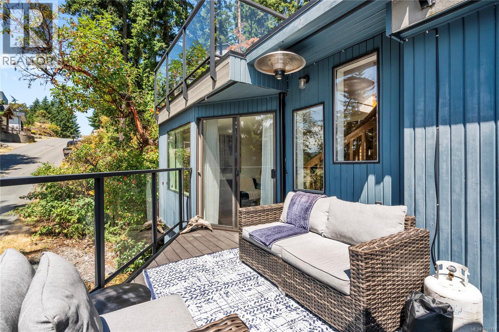 271 WOODHAVEN DR - 26