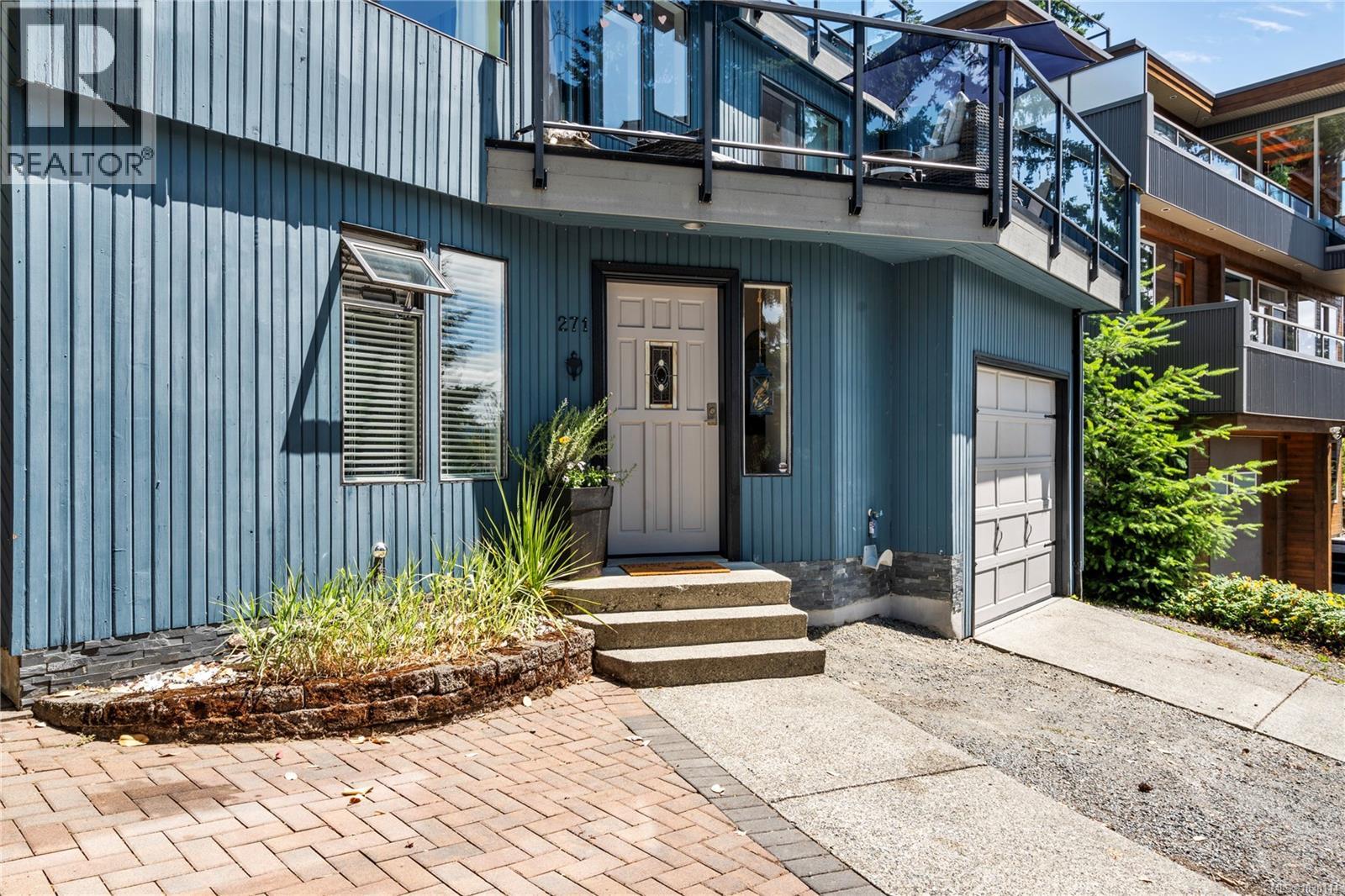 271 WOODHAVEN DR - 54