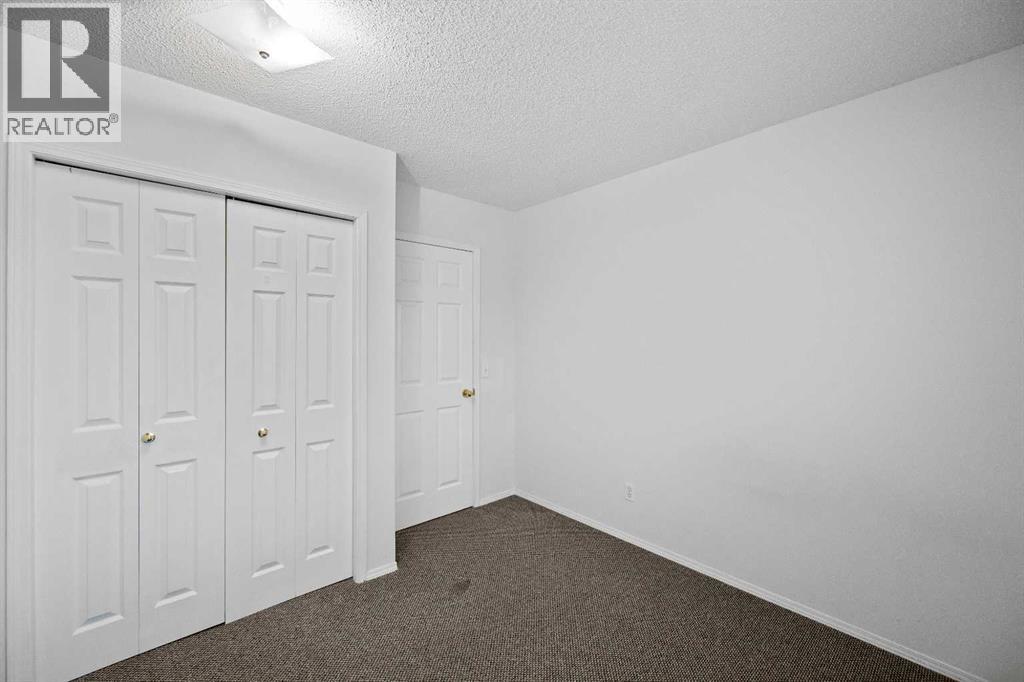 120 First Street East, Cochrane