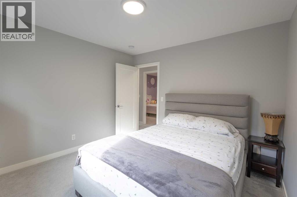 Single Family House for Sale in  Tuscany Valley Grove NW Tuscany Calgary 