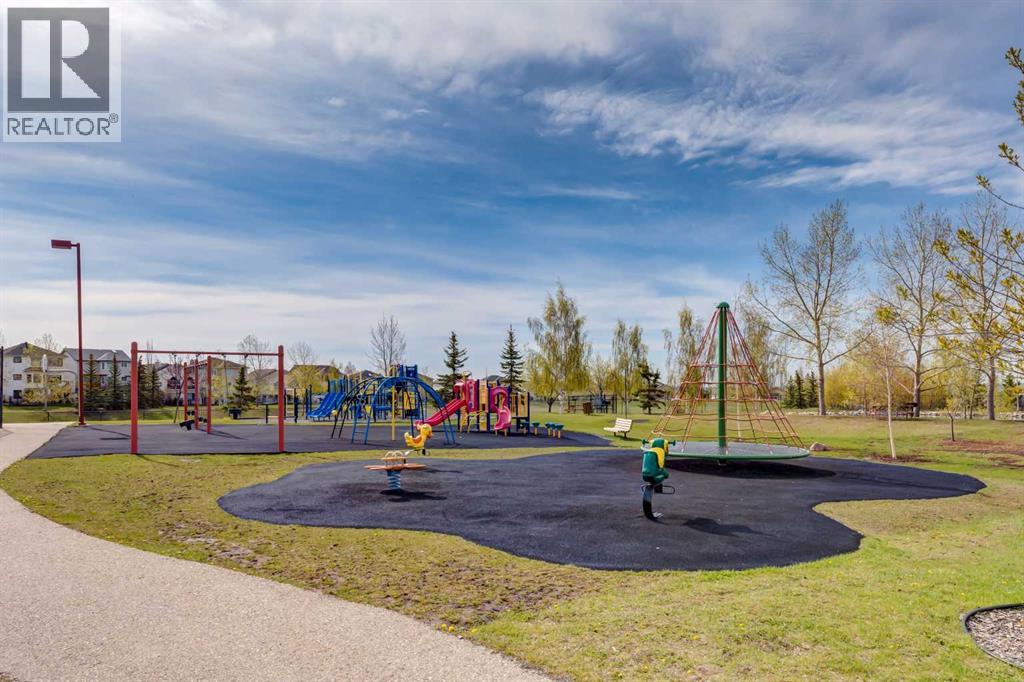 Single Family House for Sale in   Rockyledge View NW Rocky Ridge Calgary 