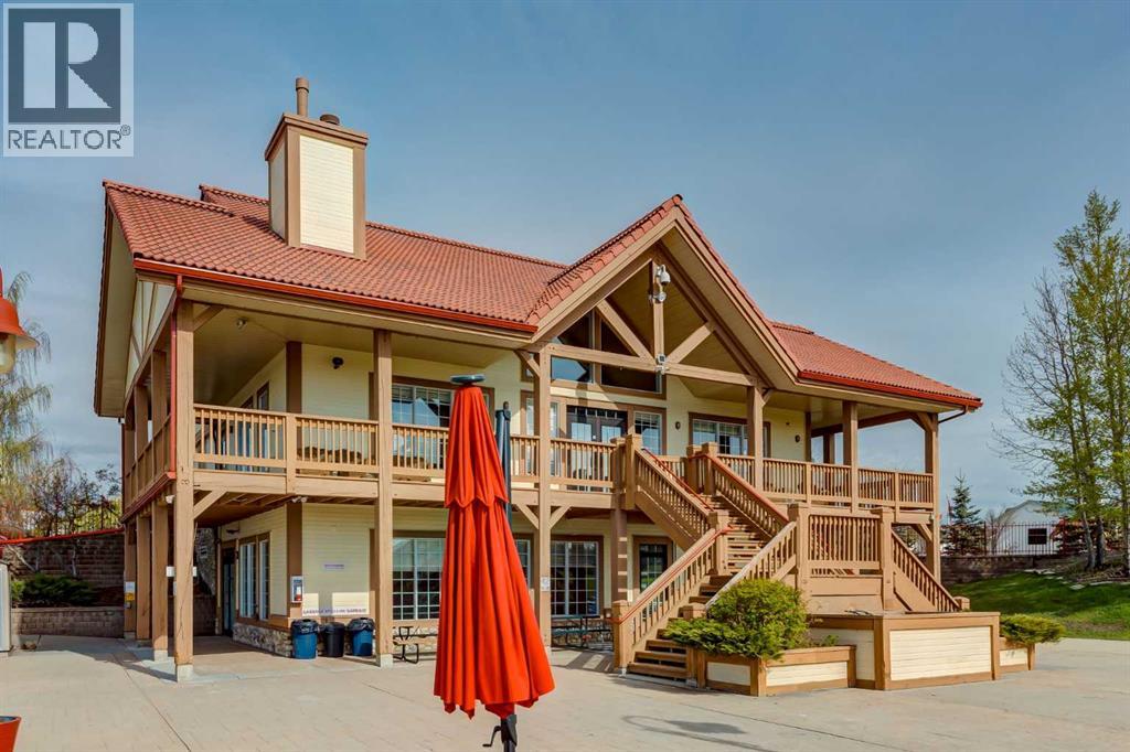 Single Family House for Sale in   Rockyledge View NW Rocky Ridge Calgary 