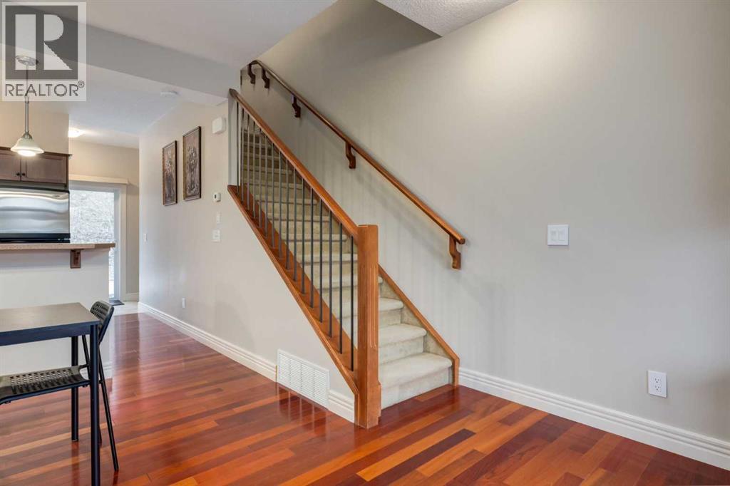 Single Family House for Sale in   Rockyledge View NW Rocky Ridge Calgary 