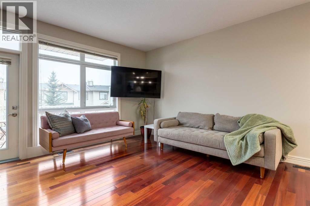 Single Family House for Sale in   Rockyledge View NW Rocky Ridge Calgary 