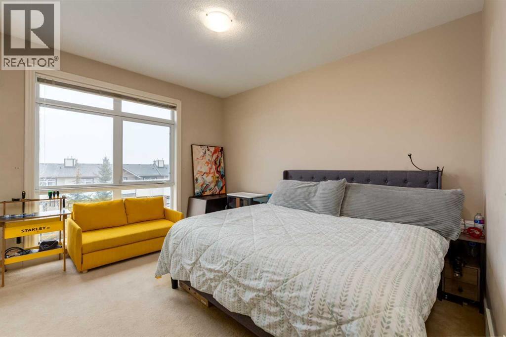 Single Family House for Sale in   Rockyledge View NW Rocky Ridge Calgary 