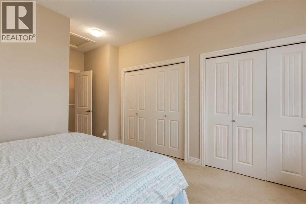 Single Family House for Sale in   Rockyledge View NW Rocky Ridge Calgary 