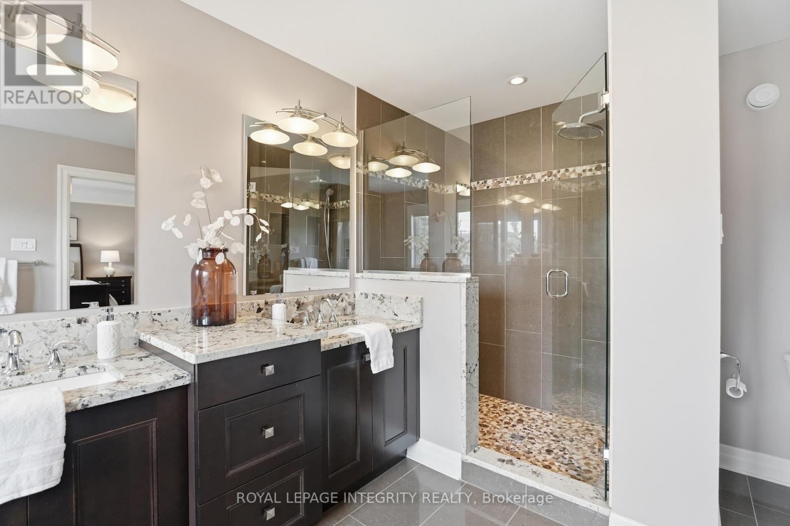 476 ANCASTER AVENUE — photo 21