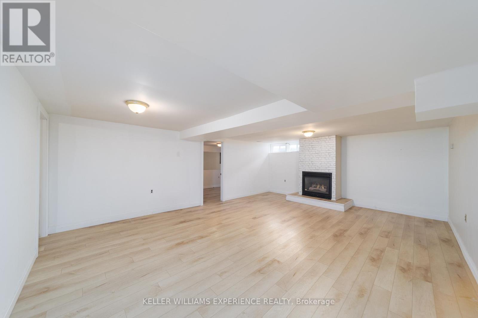 91 CUNDLES ROAD E,Barrie (Cundles East),,