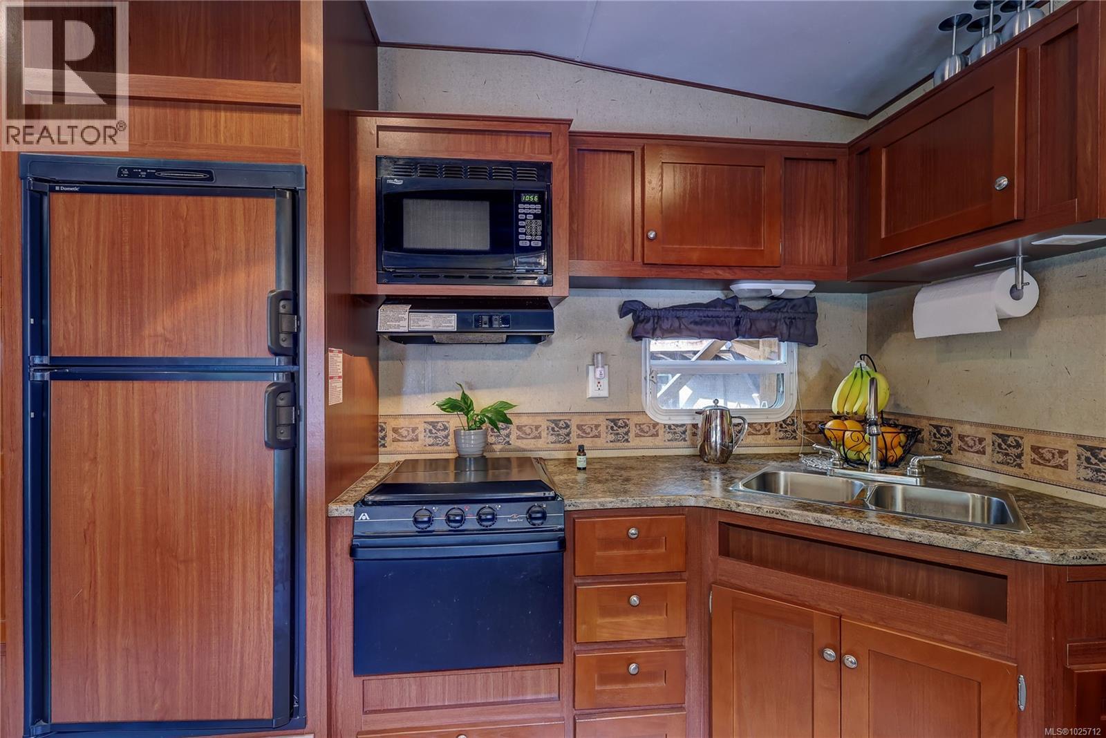 C18 2659 Turnbull Rd, Qualicum Beach