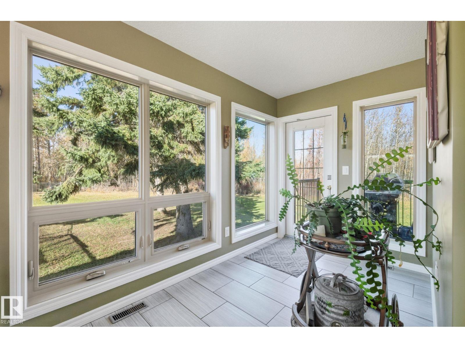 22516 TWP ROAD 572, Rural Sturgeon County