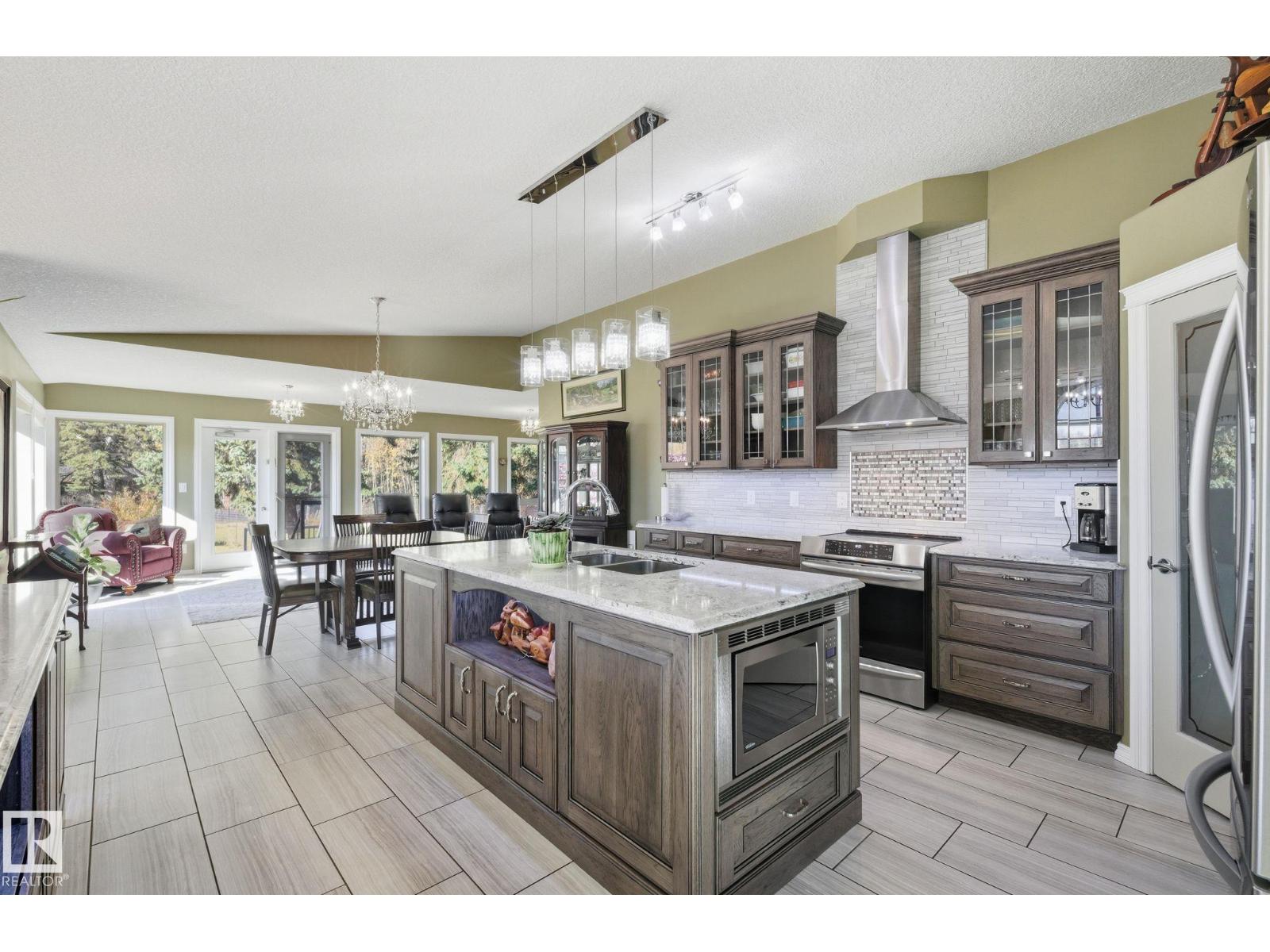 22516 TWP ROAD 572, Rural Sturgeon County