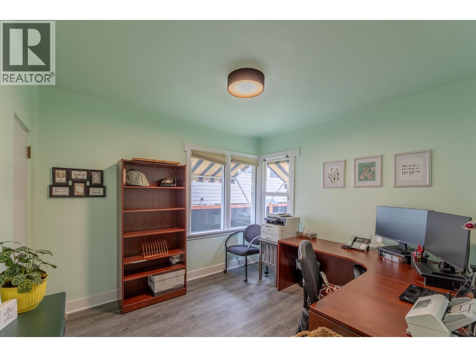 479 WINNIPEG Street, Penticton