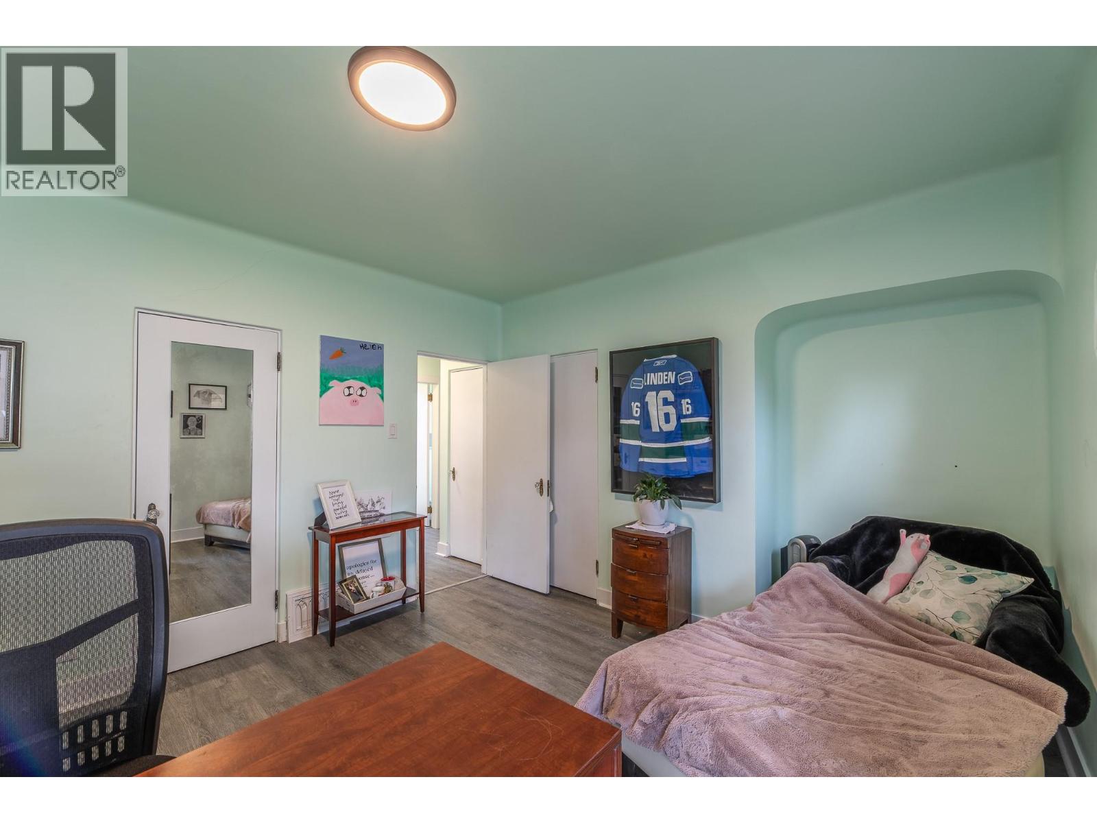 479 WINNIPEG Street, Penticton