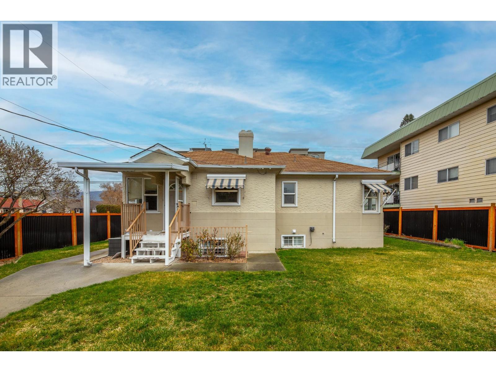 479 WINNIPEG Street, Penticton