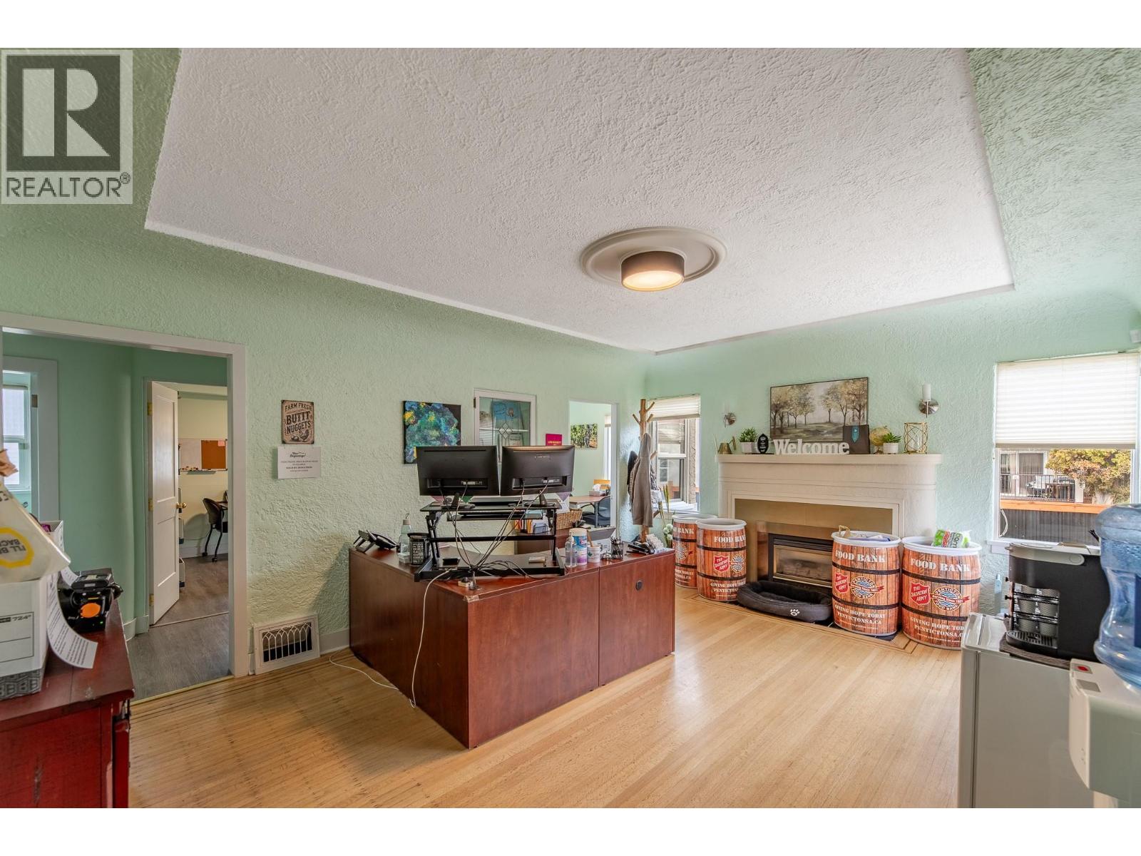 479 WINNIPEG Street, Penticton